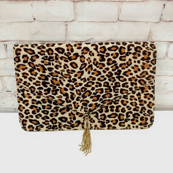 ASOS Handbags - ASOS Leopard Animal Print Envelope Clutch with Gold Tassels EUC
